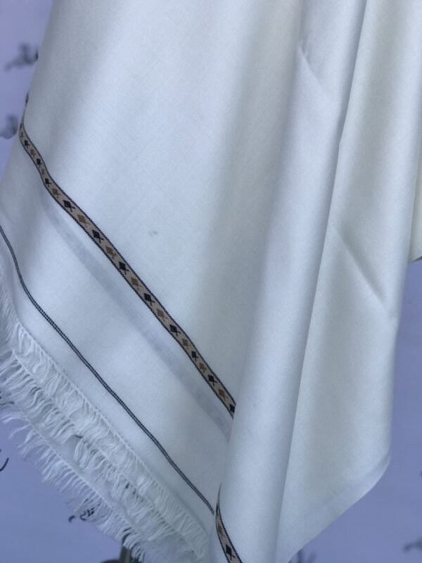 96 Wool Soft and Lightweigth Mens Swati Shawl - Off white