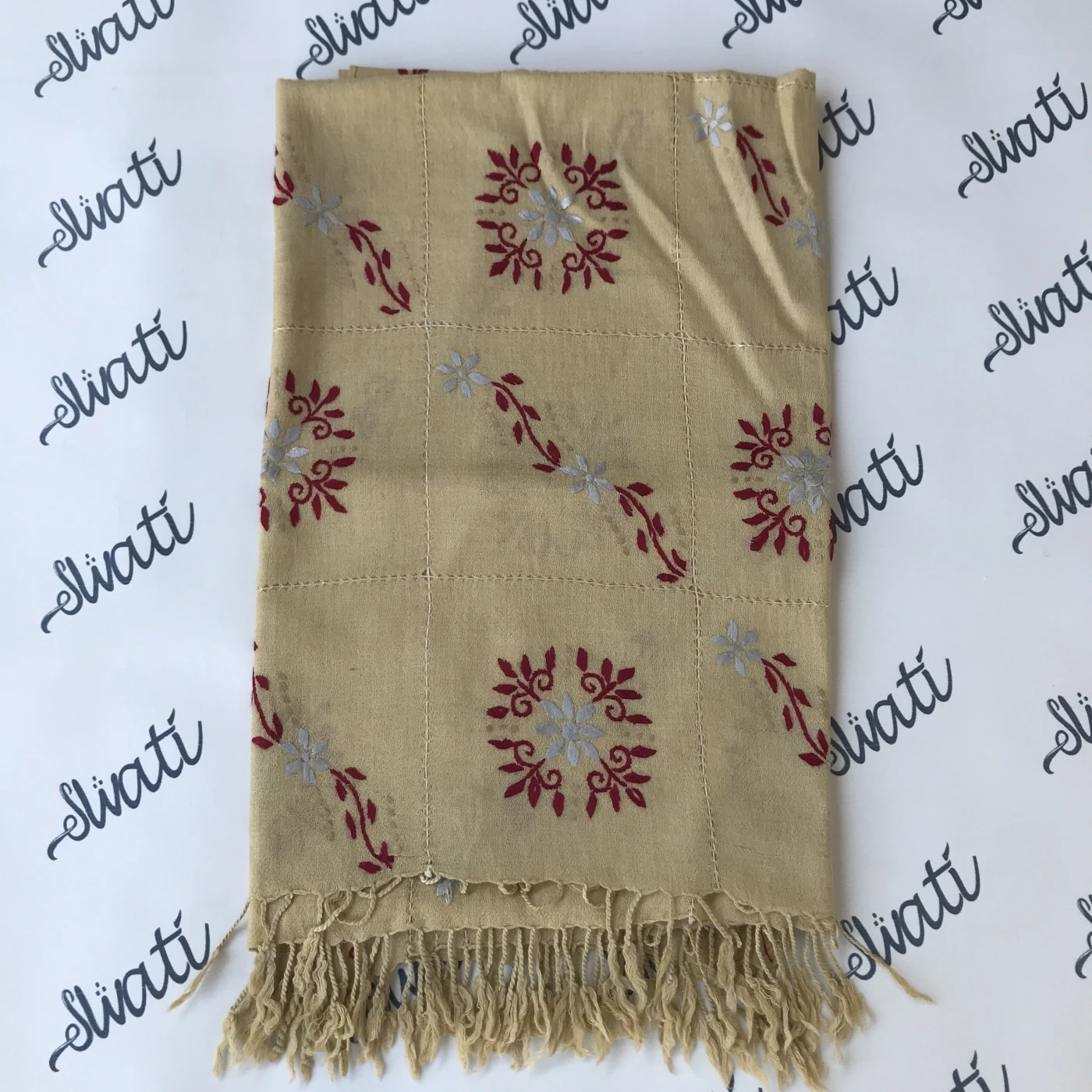 Light Color women woolen Shawl with hand embroidery and taar kashi – maron color embroidery