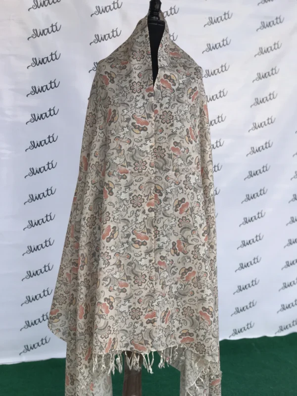 Attractive woolen women printed shawl swati shawl