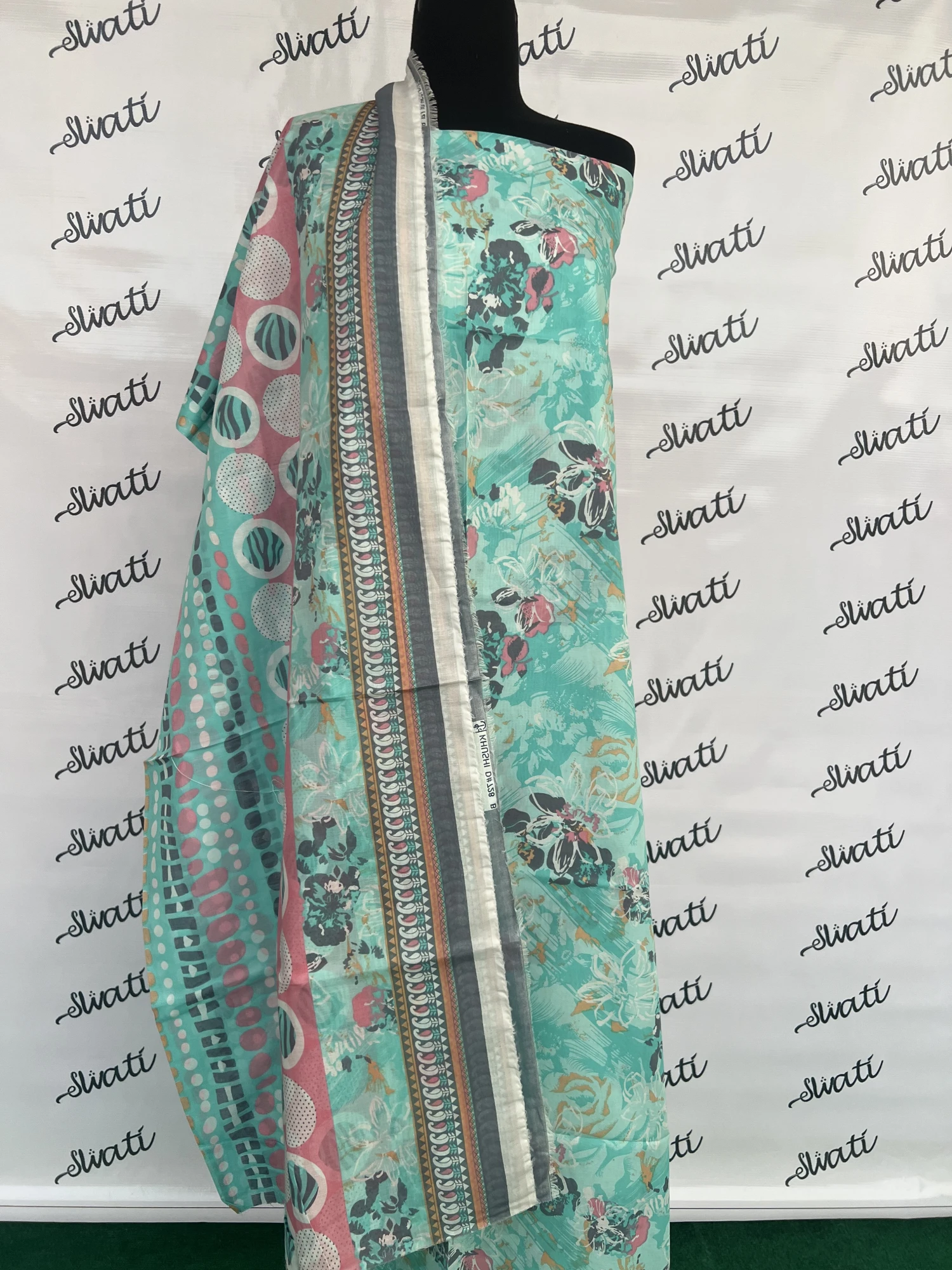 Printed 3 piece Feroza Color Lawn unstitched