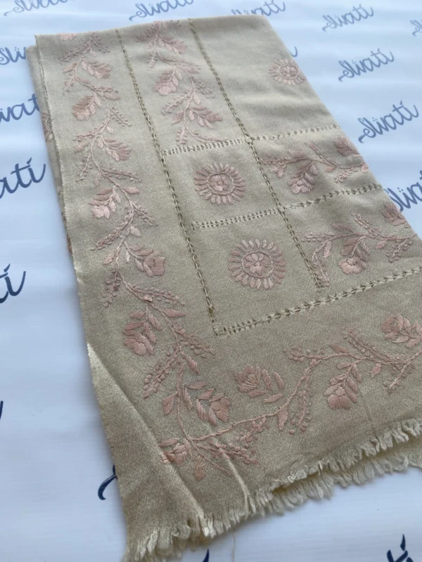 Attractive Hand-embroidered Taar Kashi Woolen Swati Shawl